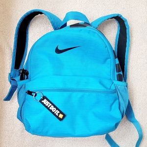 Nike Brasilia mini backpack